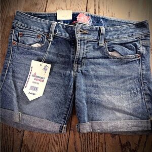 Comfort Denim jean shorts. Size 6 25.00